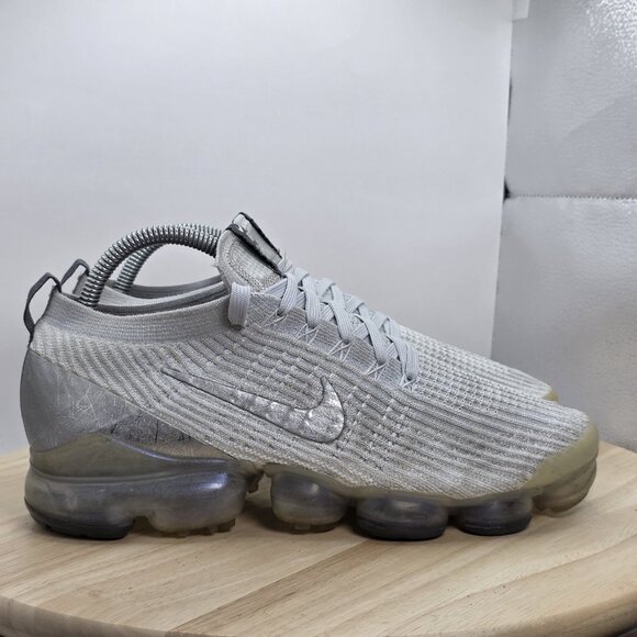 Size 8 - Nike Air VaporMax Flyknit 3 Reflective Silver 2019 AJ6900 101 - Picture 3 of 9